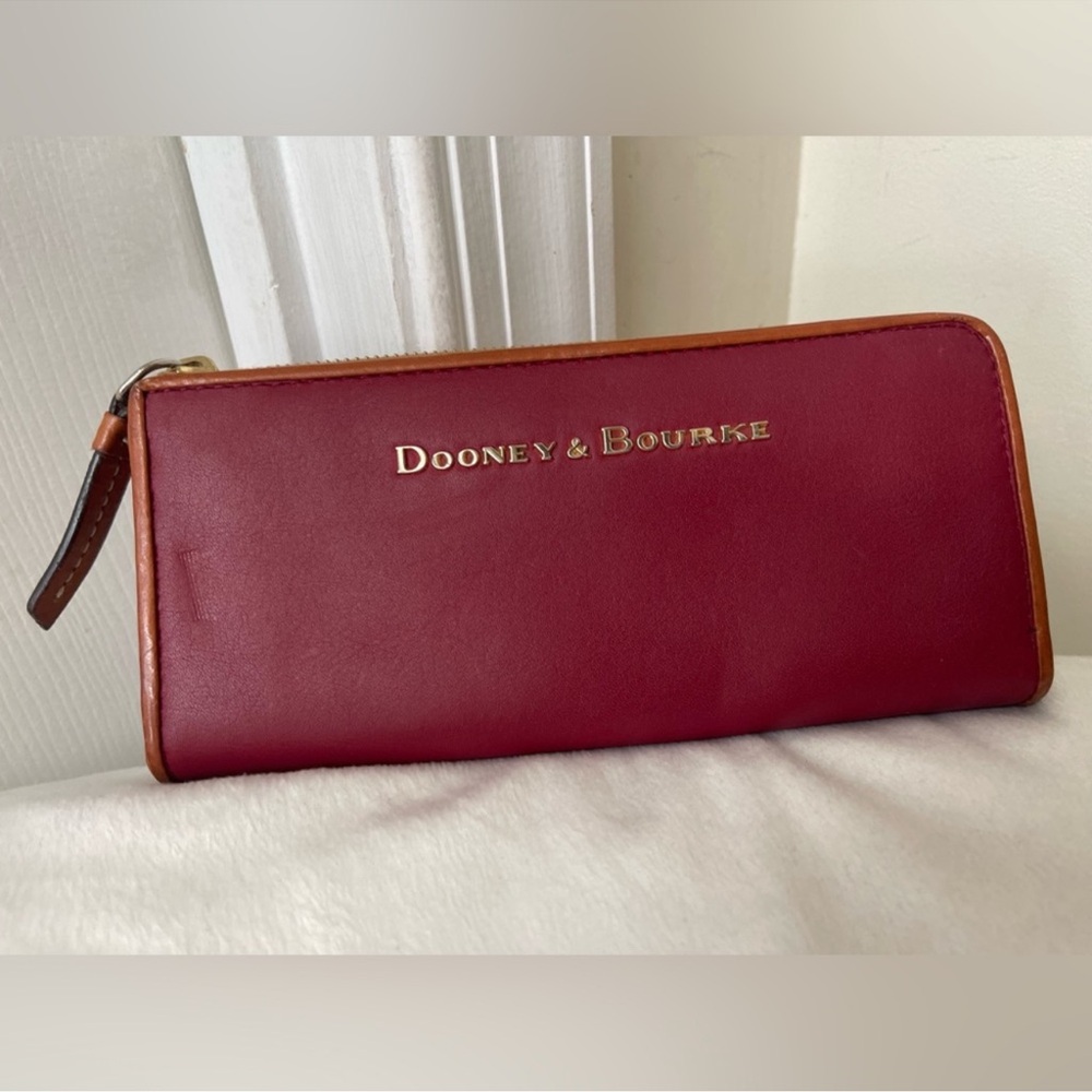 Dooney & Bourke Burgundy Leather wallet